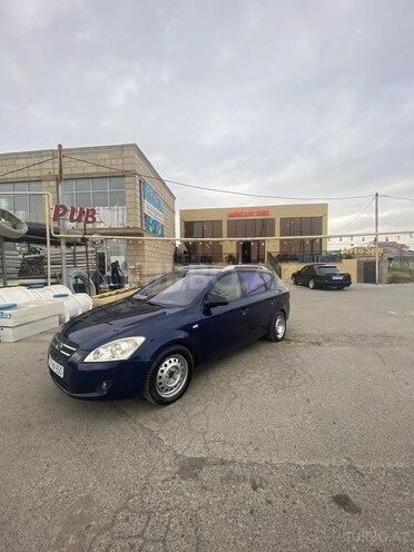 Kia Ceed 2007, 299,000 km - 1.6 l - Bakı
