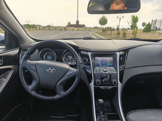 Hyundai Sonata 2010, 246,170 km - 2.0 l - Salyan