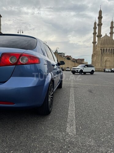 Chevrolet Lacetti-6