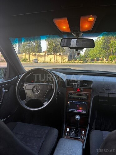 Mercedes C 200 1997, 300,000 km - 2.0 л - Goranboy
