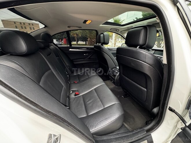 BMW 520 2013, 179,000 km - 2.0 l - Bakı