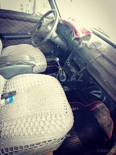 LADA (VAZ) 2106 1988, 98,250 km - 1.6 л - Salyan