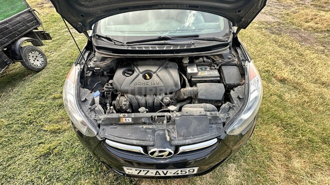 Hyundai Elantra 2013, 190,000 km - 1.8 l - Kürdəmir