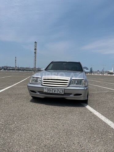 Mercedes C 200 1999, 353,000 km - 2.0 l - Bakı