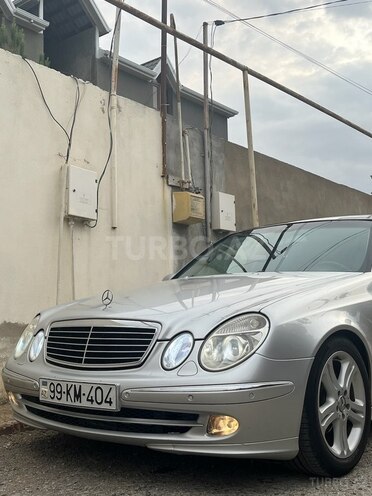 Mercedes E 240 2002, 203,377 km - 2.6 л - Bakı
