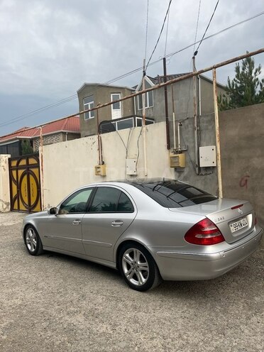 Mercedes E 240 2002, 203,377 km - 2.6 л - Bakı