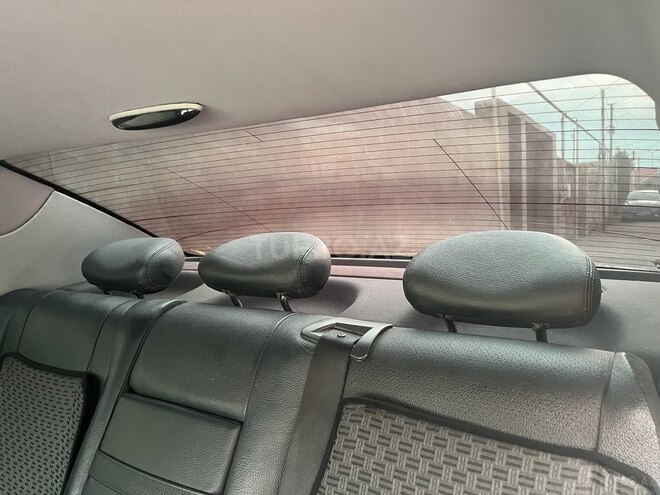 Mercedes E 240 2002, 203,377 km - 2.6 л - Bakı