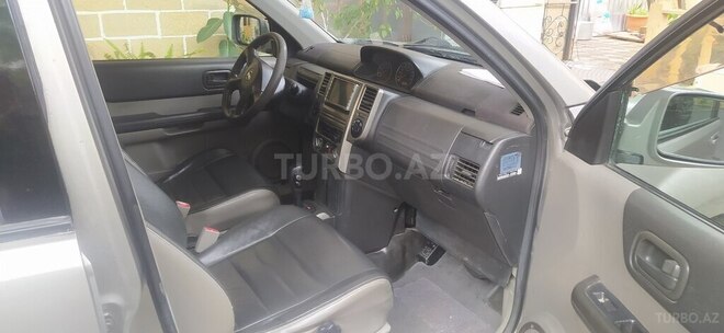 Nissan X-Trail 2003, 290,000 km - 2.0 l - Şamaxı