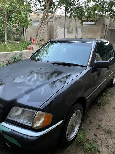 Mercedes C 230 1999, 330,000 km - 2.3 l - Bakı