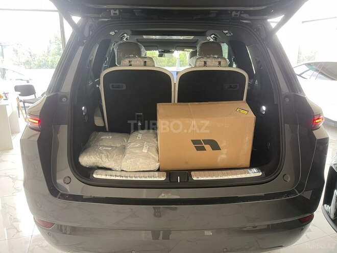 Li Auto L9 2024, 0 km - 1.5 l - Bakı