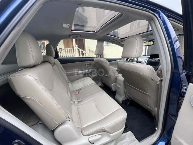 Toyota Prius V 2013, 135,800 km - 1.8 l - Bakı