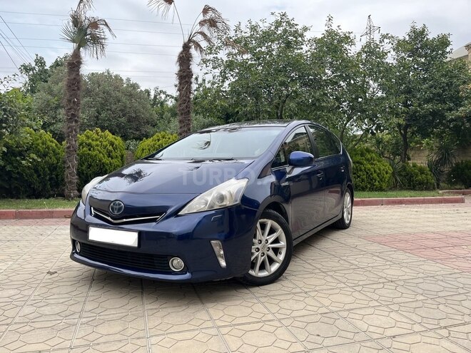 Toyota Prius V 2013, 135,800 km - 1.8 l - Bakı