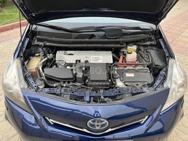 Toyota Prius V 2013, 135,800 km - 1.8 l - Bakı