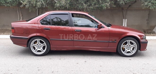 BMW 325 1995, 318,000 km - 2.5 l - Bakı