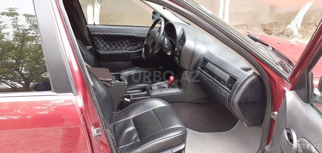 BMW 325 1995, 318,000 km - 2.5 l - Bakı