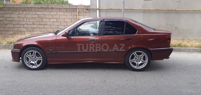 BMW 325 1995, 318,000 km - 2.5 l - Bakı