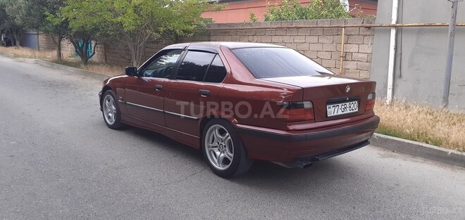 BMW 325 1995, 318,000 km - 2.5 l - Bakı