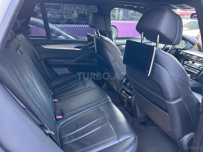 BMW X5 2018, 110,000 km - 3.0 l - Bakı