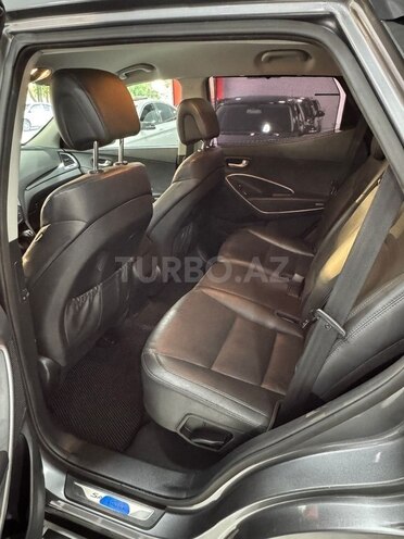 Hyundai Santa Fe-8