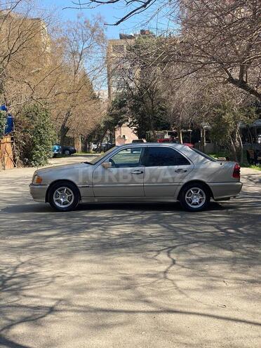 Mercedes C 180 1995, 296,842 km - 1.8 l - Bakı