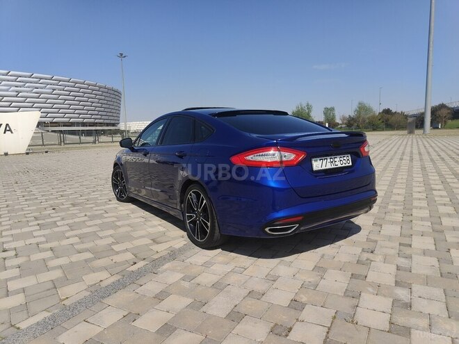 Ford Mondeo-4