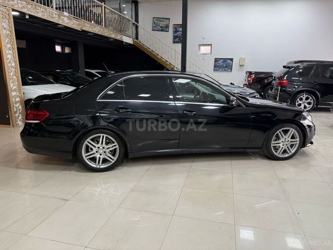 Mercedes E 220-8