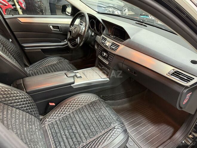 Mercedes E 220-4