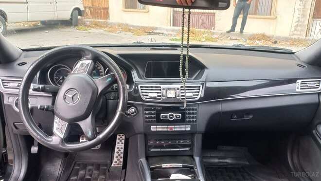 Mercedes E 220 d 2013, 272,000 km - 2.2 l - Bakı
