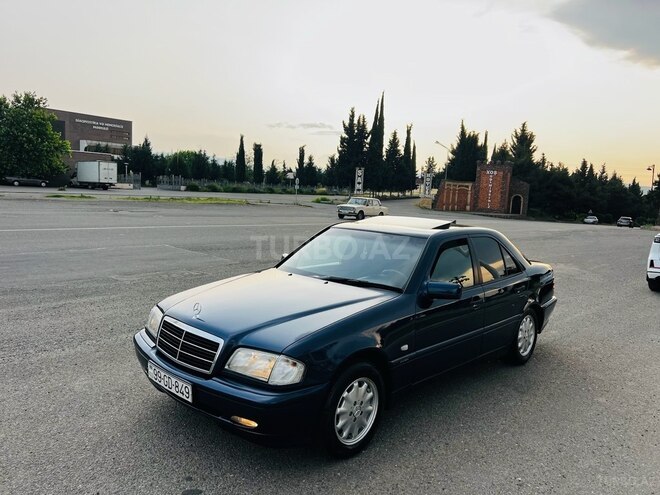 Mercedes C 180 1999, 300,000 km - 1.8 л - Tovuz