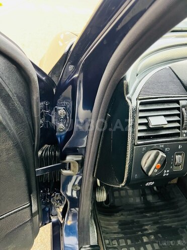 Mercedes C 180 1999, 300,000 km - 1.8 л - Tovuz