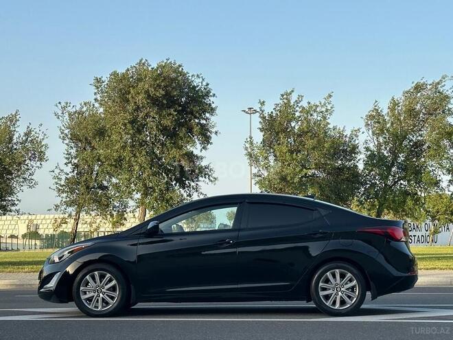 Hyundai Elantra 2015, 145,717 km - 1.8 l - Bakı