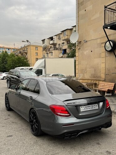 Mercedes E 300 2017, 140,000 km - 2.0 л - Bakı