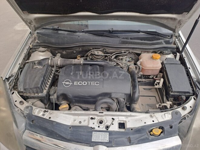 Opel Astra 2006, 228,000 km - 1.3 l - Bakı