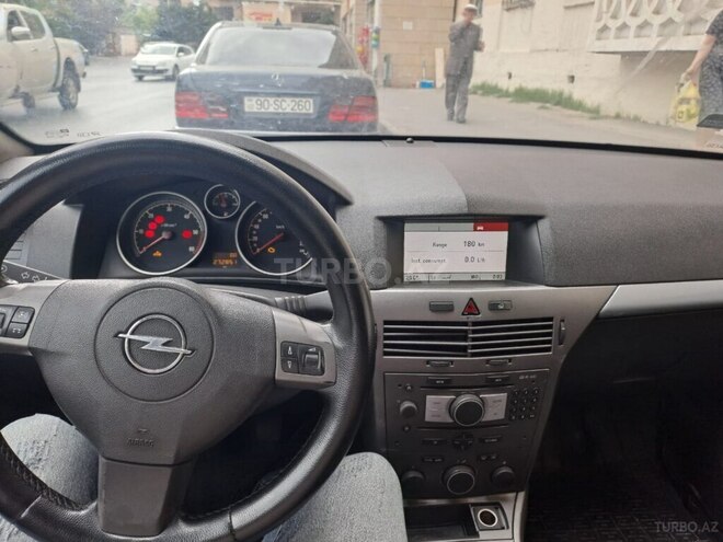 Opel Astra 2006, 228,000 km - 1.3 l - Bakı