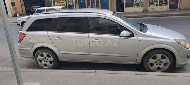 Opel Astra 2006, 228,000 km - 1.3 l - Bakı