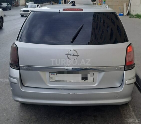 Opel Astra 2006, 228,000 km - 1.3 l - Bakı