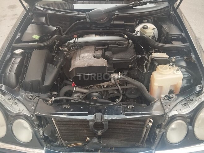 Mercedes E 200 1996, 360,458 km - 2.0 l - Bakı