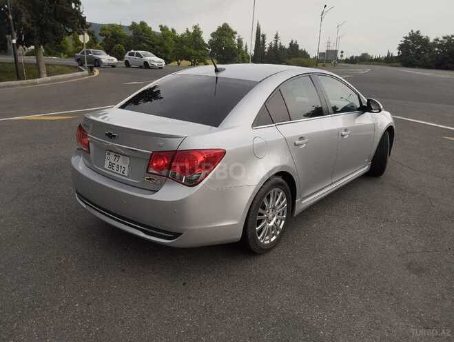 Chevrolet Cruze 2012, 210,000 km - 1.4 l - Qax