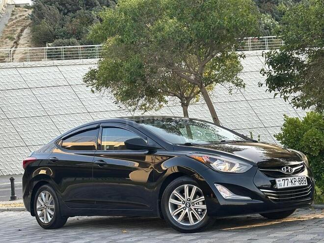 Hyundai Elantra 2015, 145,717 km - 1.8 л - Bakı