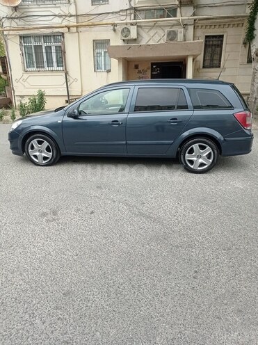 Opel Astra 2007, 300,000 km - 1.7 л - Sumqayıt