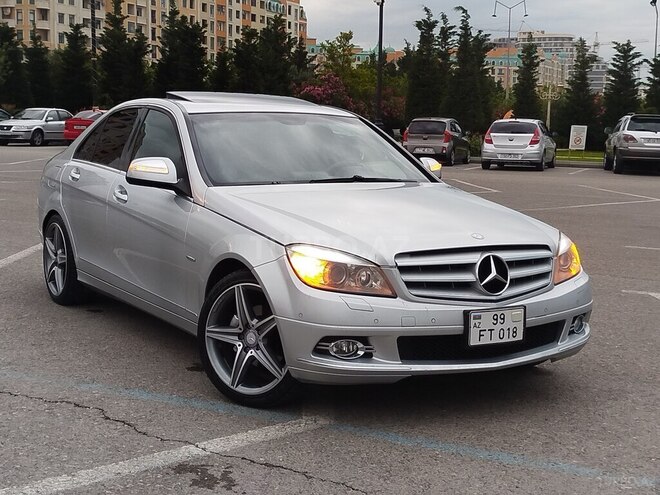 Mercedes C 220 d 2008, 361,565 km - 2.2 л - Bakı