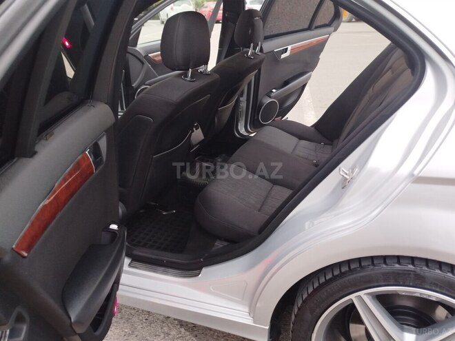 Mercedes C 220 d 2008, 361,565 km - 2.2 л - Bakı