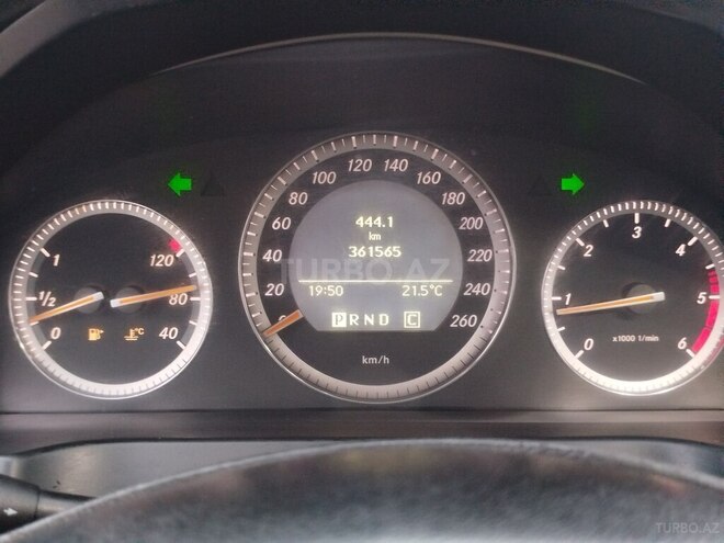 Mercedes C 220 d 2008, 361,565 km - 2.2 л - Bakı