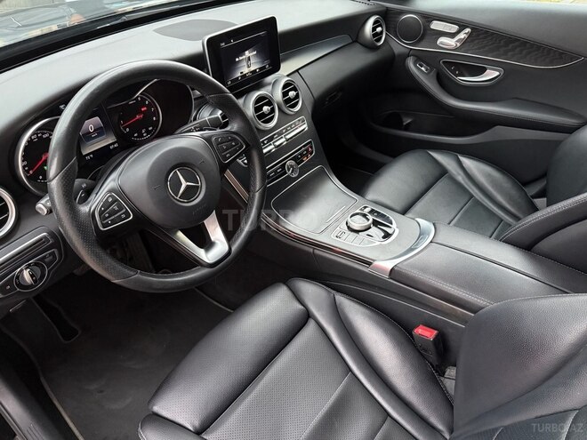 Mercedes C 300 2018, 60,000 km - 2.0 l - Bakı