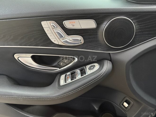 Mercedes C 300 2018, 60,000 km - 2.0 l - Bakı