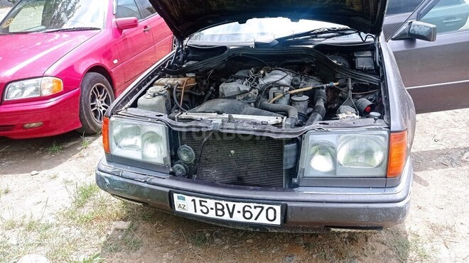 Mercedes E 200 d 1992, 862,320 km - 2.0 л - Bakı