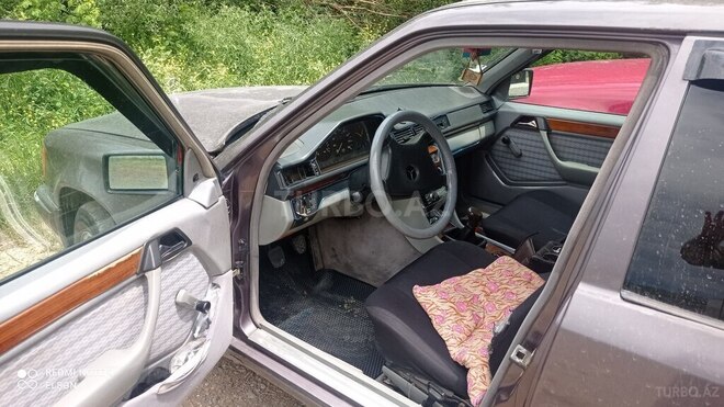 Mercedes E 200 d 1992, 862,320 km - 2.0 л - Bakı