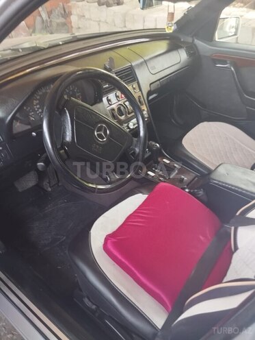Mercedes C 180 1996, 200,000 km - 1.8 l - İsmayıllı
