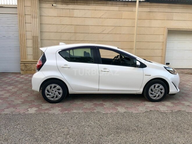 Toyota Aqua 2019, 42,000 km - 1.5 l - Bakı