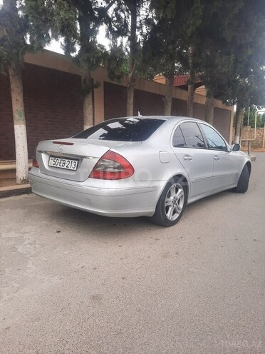 Mercedes E 220 d 2006, 258,746 km - 2.2 l - Bakı